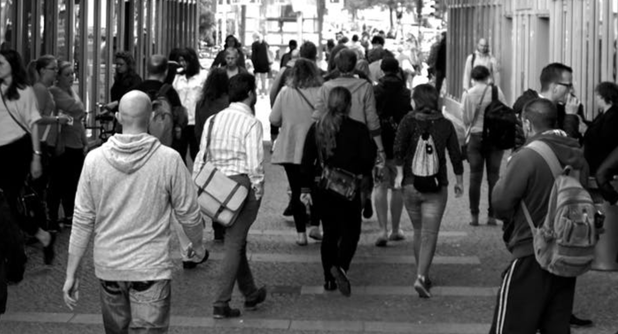 Consumentenvertrouwen daalt iets