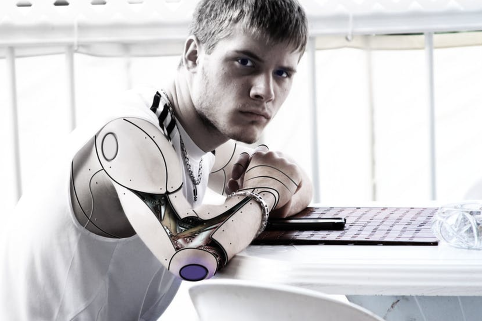 Bestuurders waarschuwen tegen oorlogsrobots