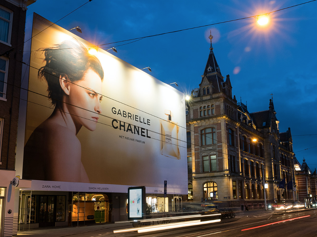 CHANEL larger than life in Amsterdam en Antwerpen