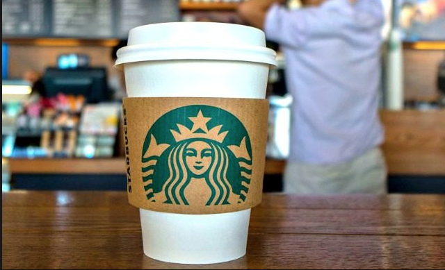 Starbucks doet plastic rietjes in de ban