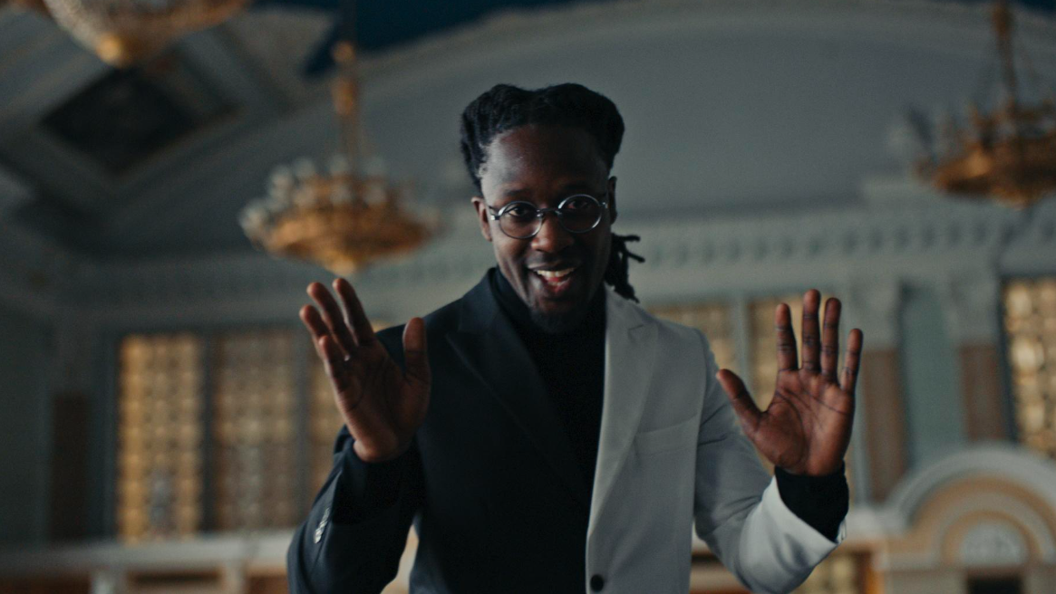 HERC lanceert Instant Ink van HP met rapper Akwasi