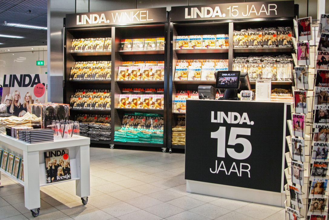 LINDA. opent brandstore met AKO