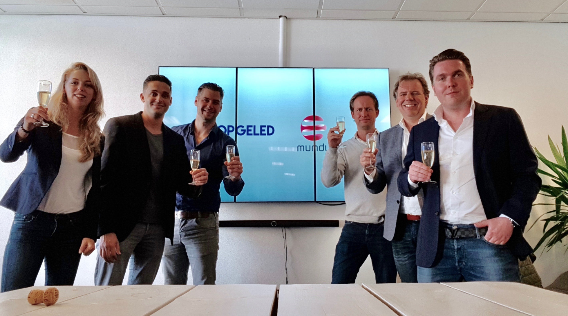 DOOH exploitant Mundu neemt opgeLED! over