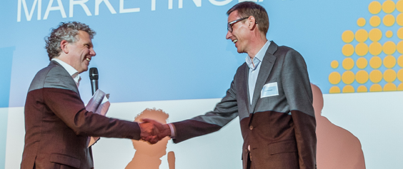 Ruud Frambach wint literatuurprijs voor 'Doet marketing ertoe?'