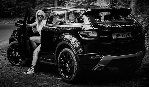 Miss Montreal maakt Land Rover bekender bij jong publiek