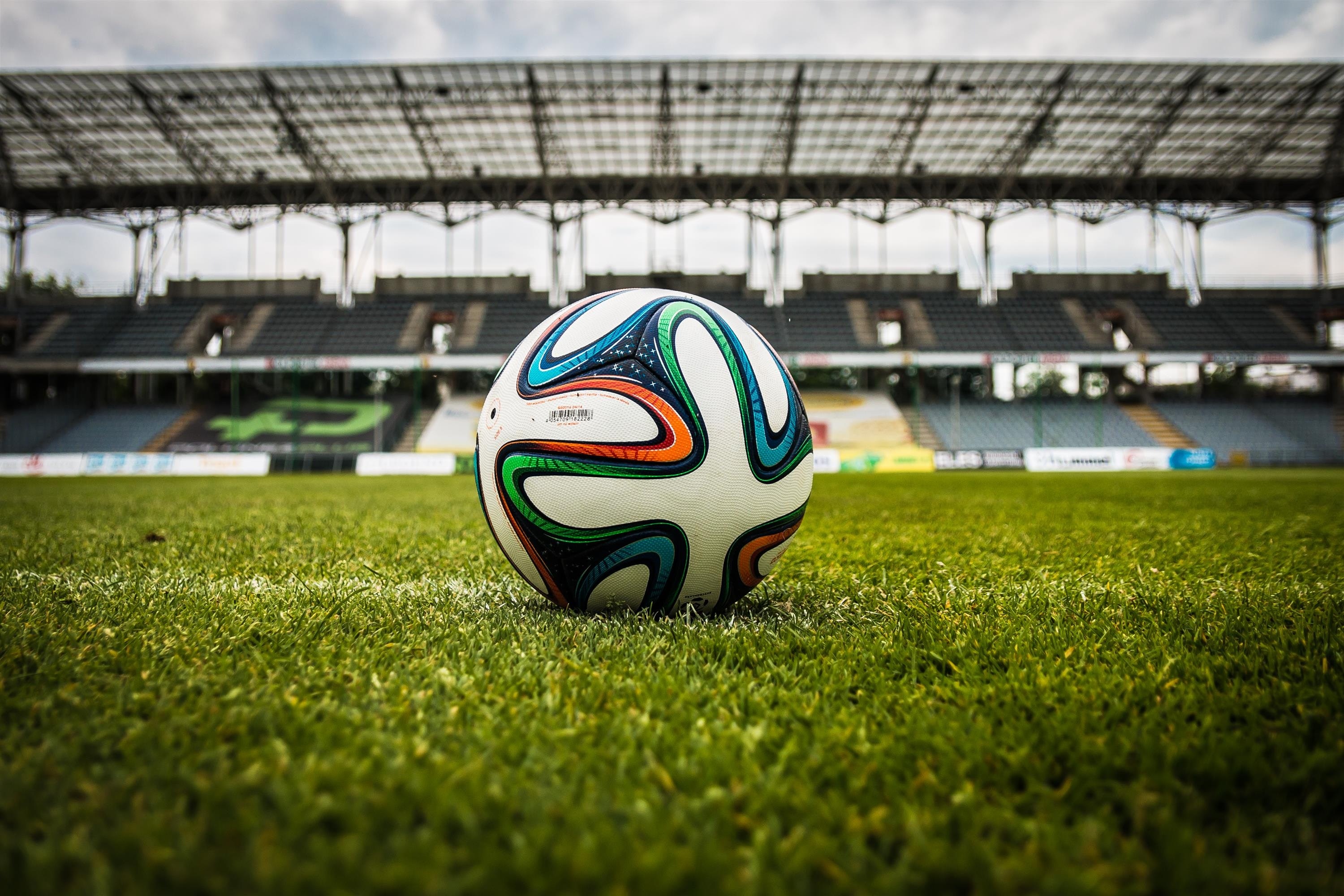 Jongeren kijken vaker naar Oranjevrouwen dan naar mannenelftal