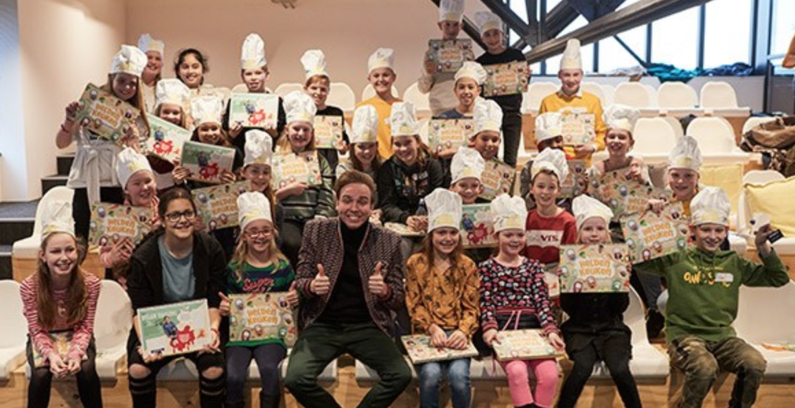 JUMBO lanceert kookboek voor en door kinderen