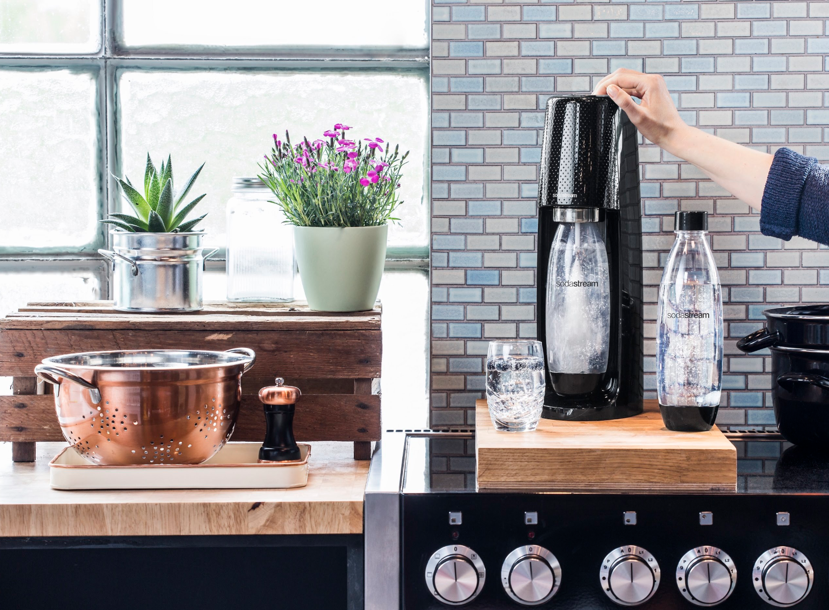 SodaStream in februari in de schappen van Albert Heijn