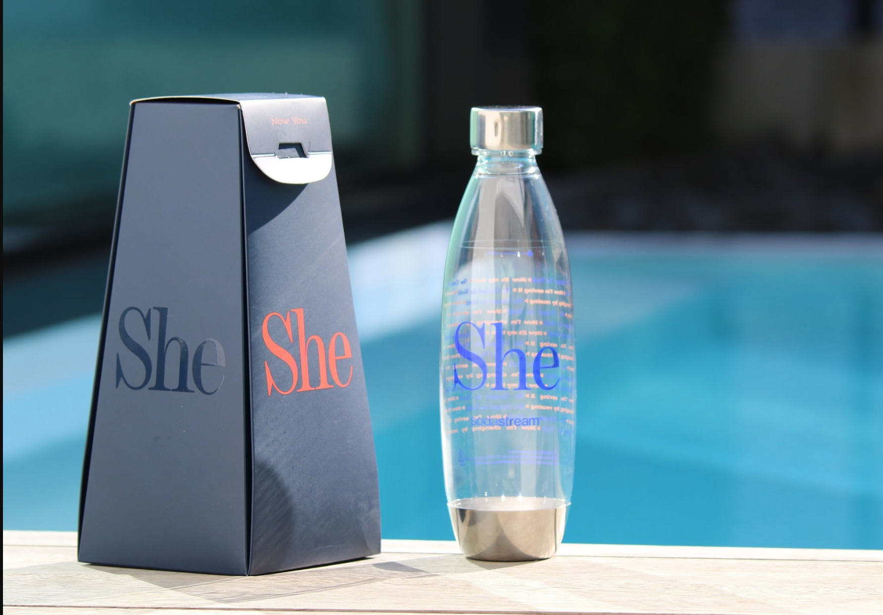 SodaStream viert Internationale Vrouwendag met limited edition herbruikbare fles