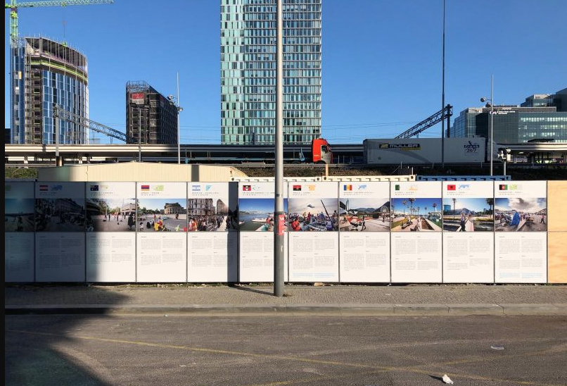 Streets of the World onthult 250 meter lange foto op werkterrein Zuidasdok