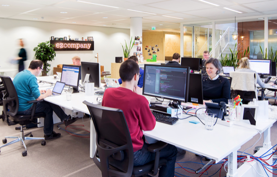 Intracto neemt ezCompany over
