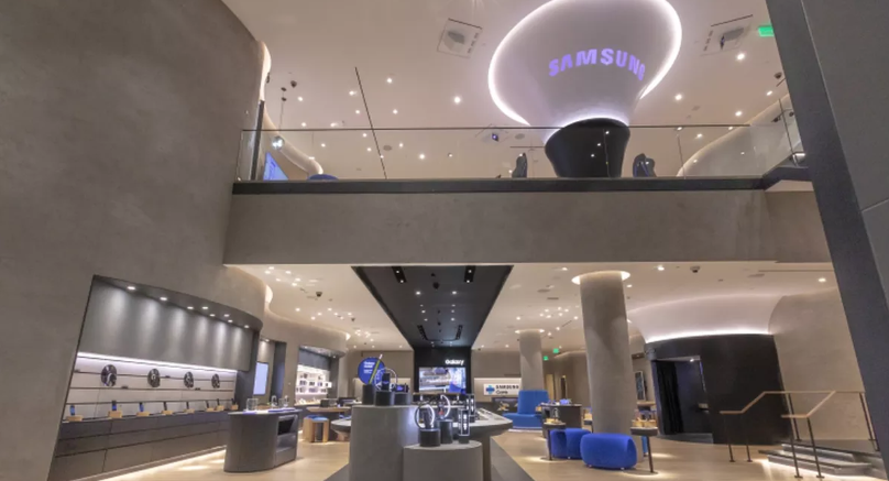 Samsung opent binnen drie maanden ook in Nederland winkels