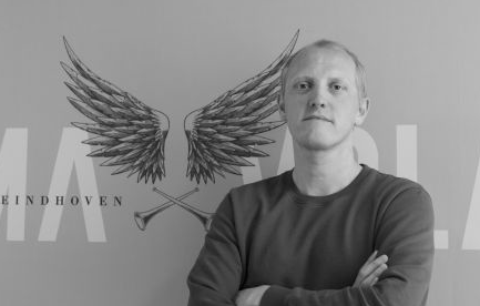 Medeoprichter Fama Volat keert terug op nest