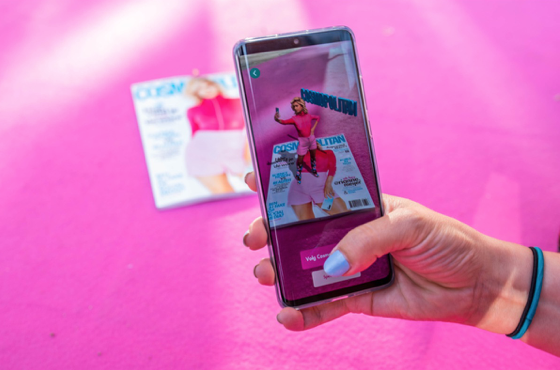 Cosmopolitan lanceert eerste AR-covermodel