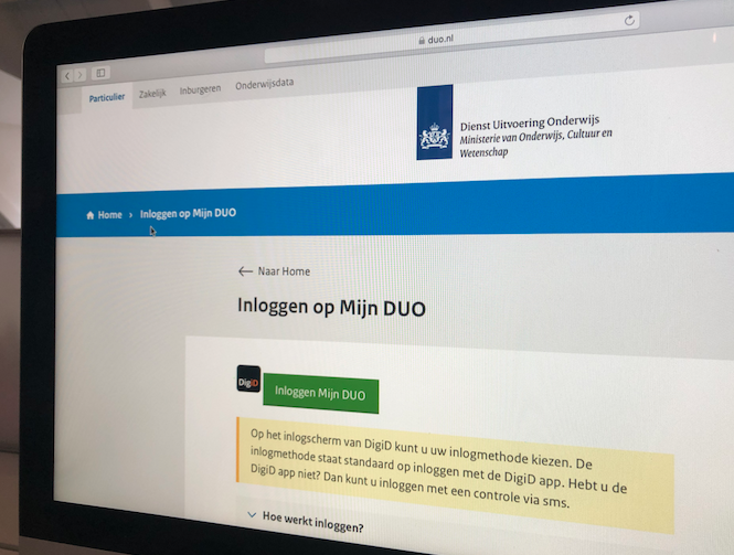 DUO overtrad privacyregels met volgsoftware e-mails studenten