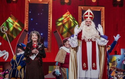 Dieuwertje Blok opnieuw Sinterklaasjournaal-presentatrice bij BNNVARA