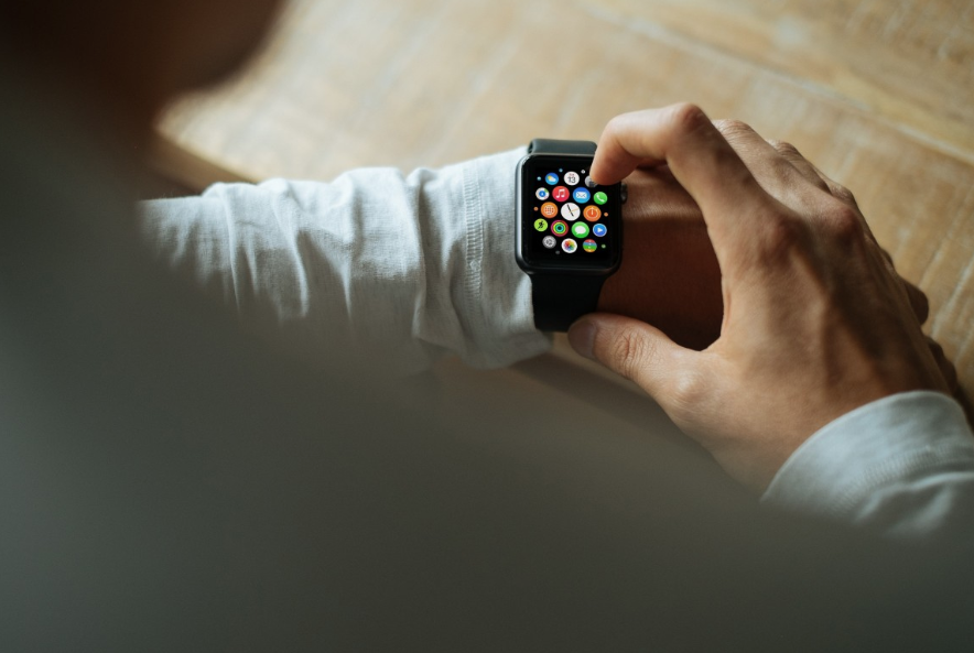Nederland koploper in betalen met wearables