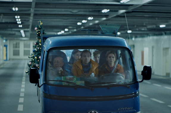 Plus viert samenzijn met hele familie in kerstcampagne