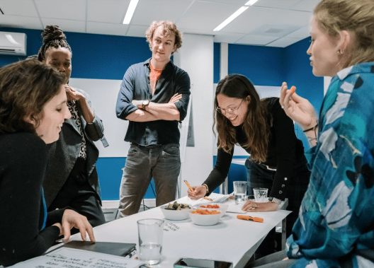 Competence Factory neemt How & Knower over