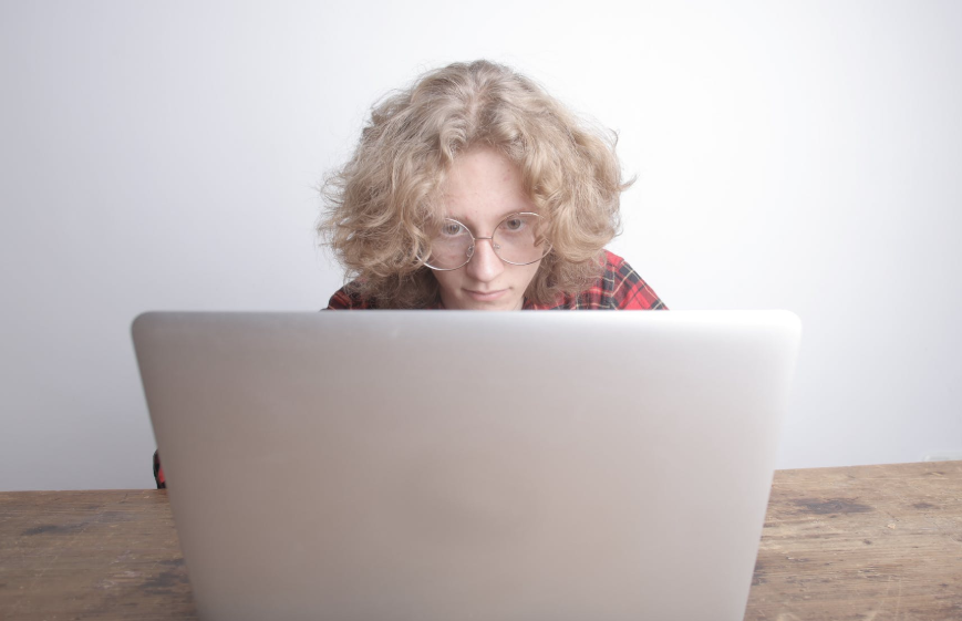 82% meer internetoverstappers door thuiswerk-situatie