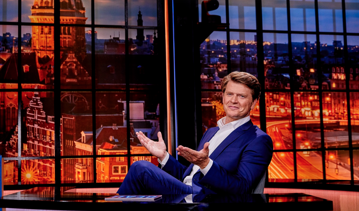 Beau van Erven Dorens vanaf 4 mei stokje over van Jinek