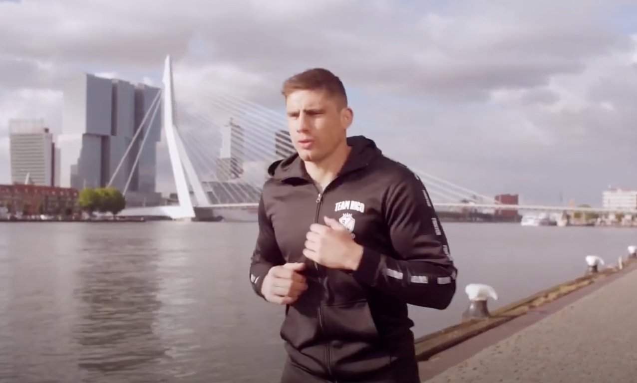 Topsporters roepen Nederland op om hulp te geven én te vragen
