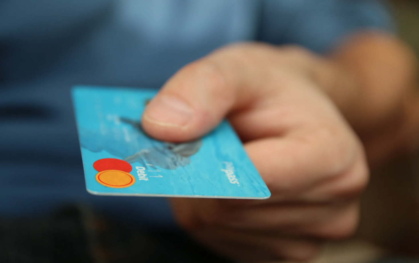 Millennials trappen meest in val online fraudeurs