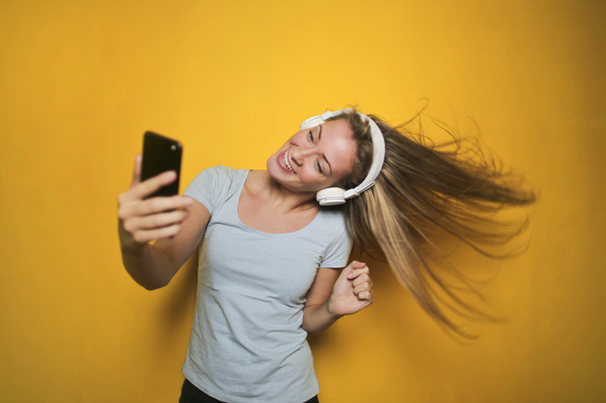 Podcasts en online radio populair tijdens quarantaine