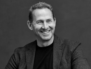Simon Neefjes in raad van commissarissen luxehorlogeplatform Chronext