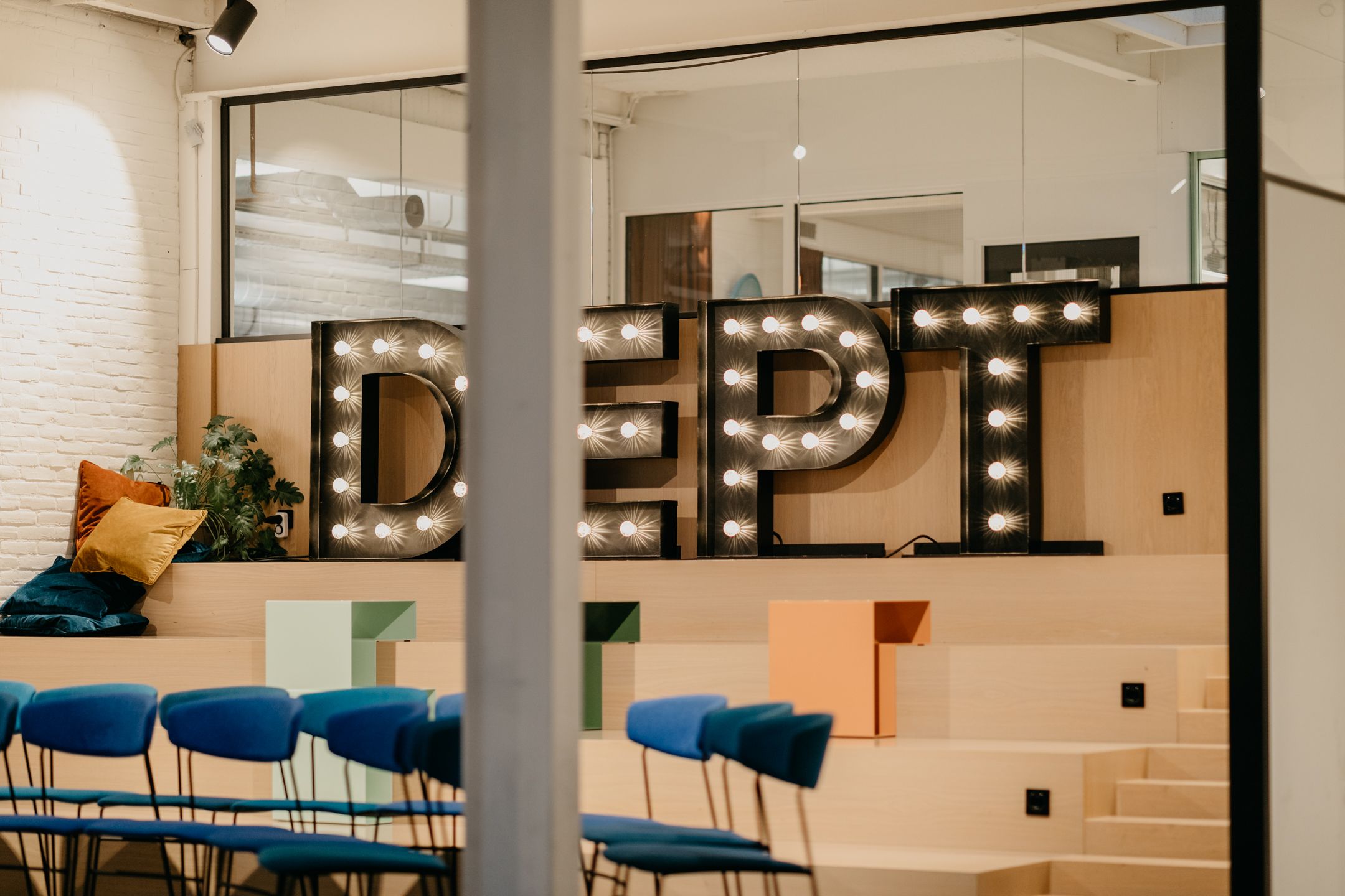 Dept zet in op groei met 100 nieuwe vacatures