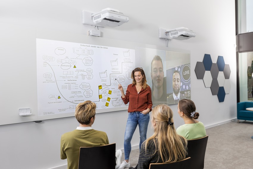 Collegezaal van de toekomst wint prestigieuze EUNIS Award