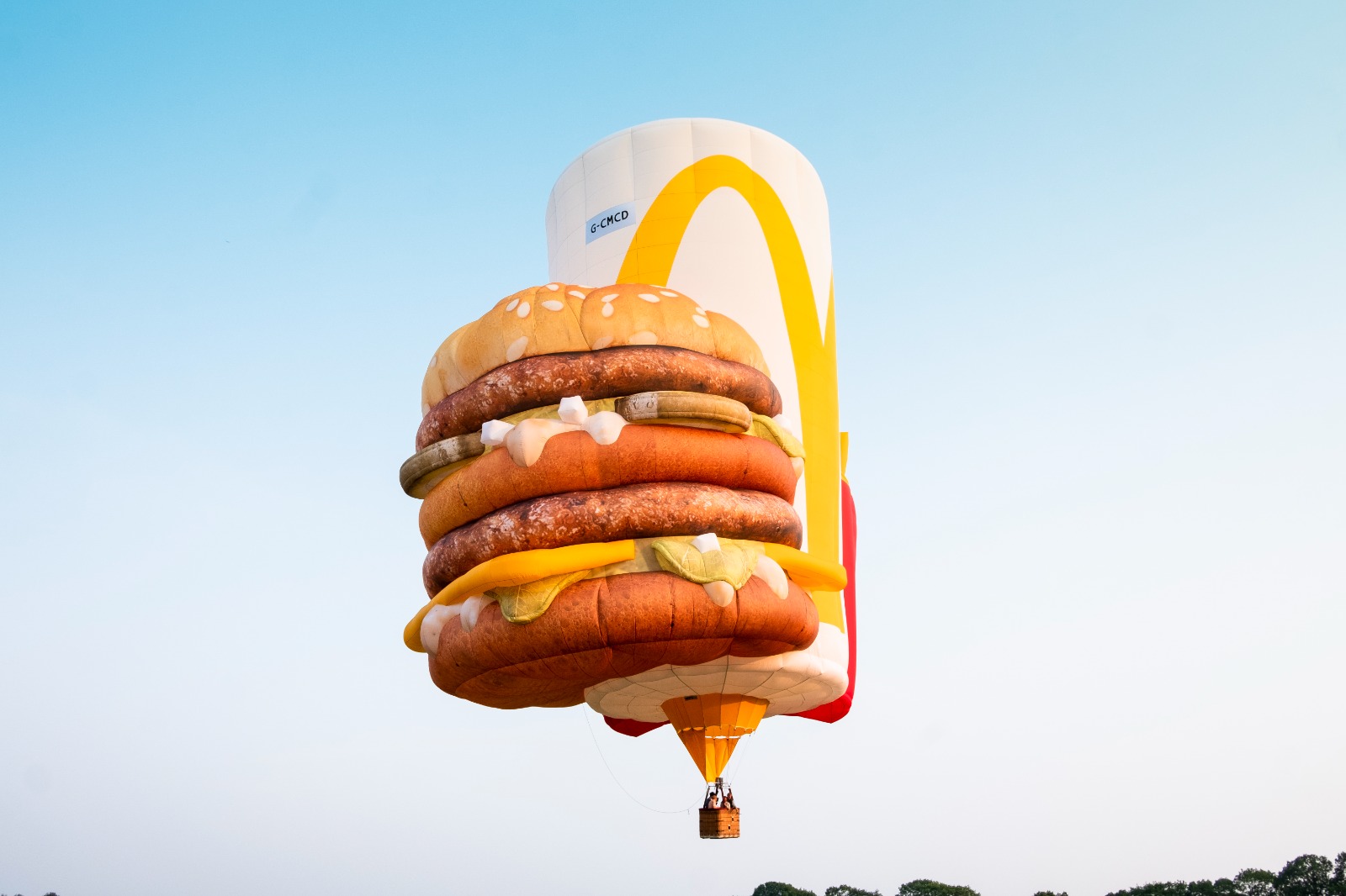 McDonald's verrast Nederland met opvallende zomercampagne