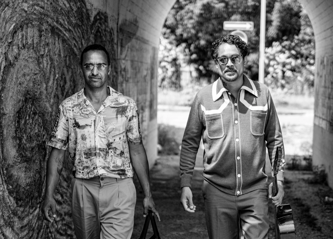 Beautiful Vases: debuutalbum Dimitri Madimin en Pablo van Wetten