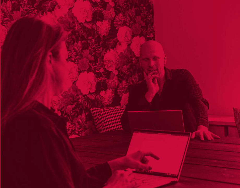 Han Snel lanceert online marketingbureau LAAIEND