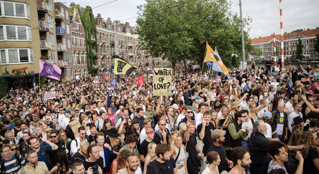 Tweede ‘Unmute Us!’ protest brengt meer dan 150.000 mensen op de been