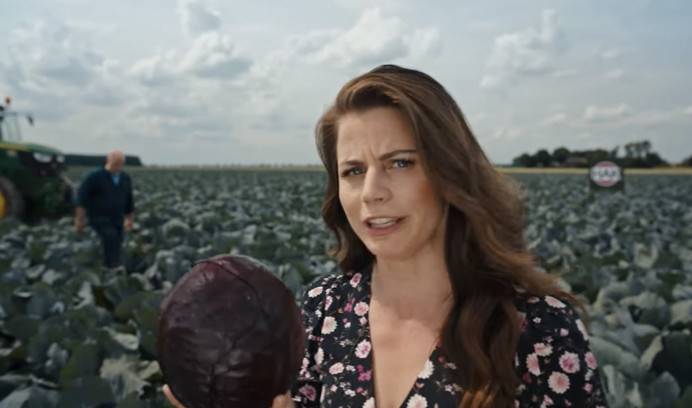 Actrice Elise Schaap volgt Herman den Blijker op als gezicht van HAK