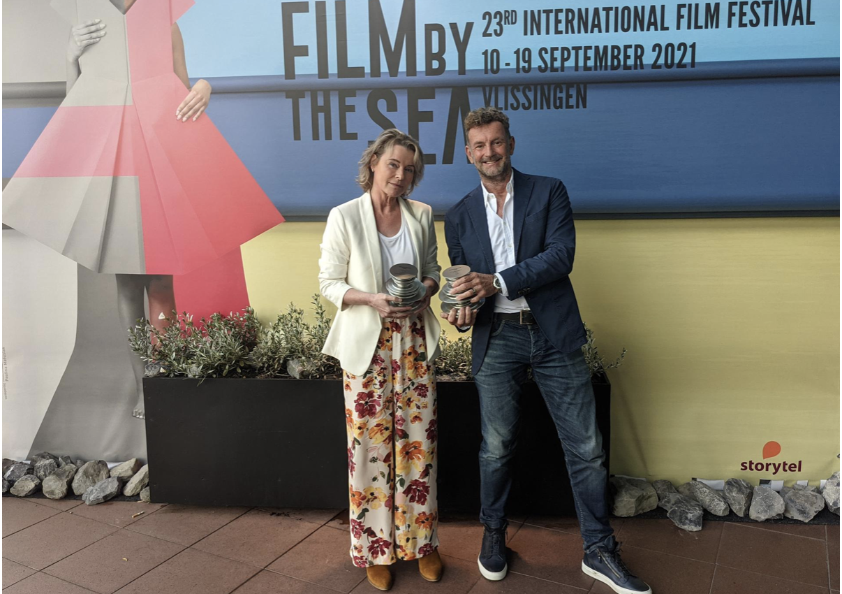 Kluun, Carly Wijs en Corine Hartman winnen Storytel Award 2021