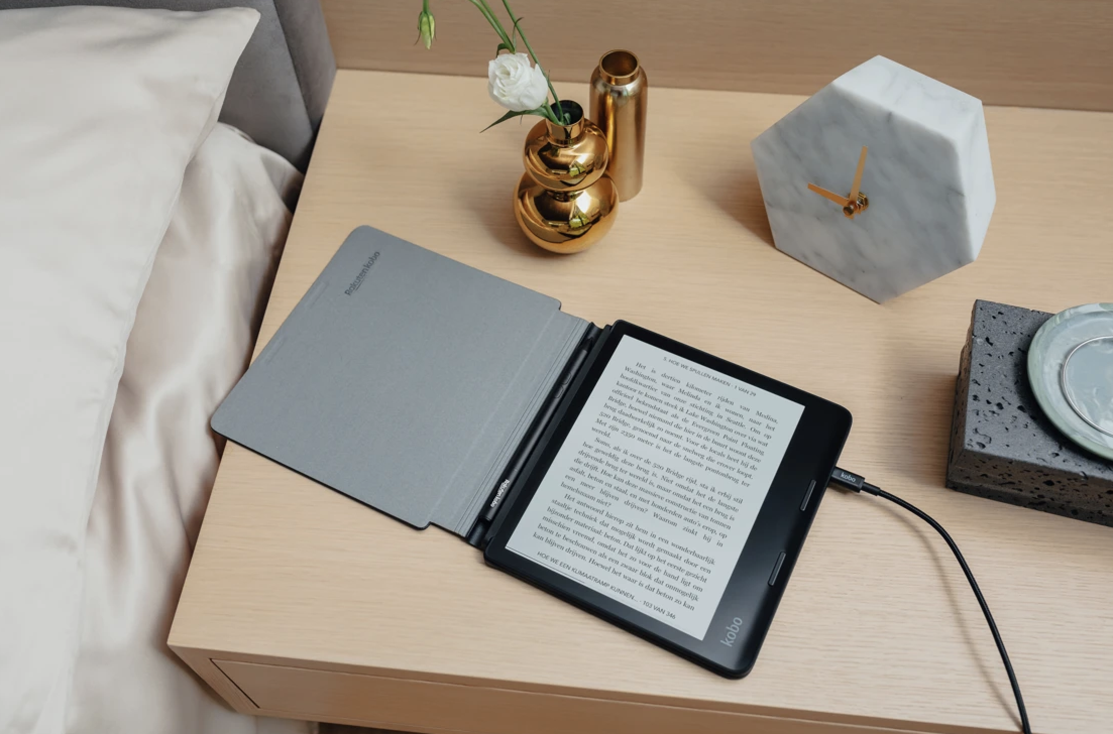 Met Kobo Sage kun je lezen, schrijven en luisteren