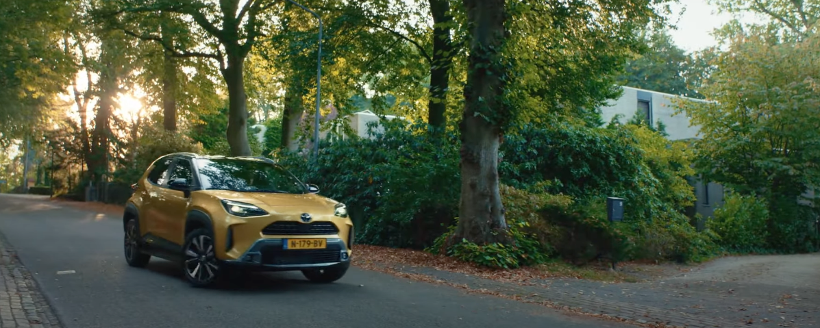 DDB Unlimited introduceert Toyota Yaris Cross Hybrid