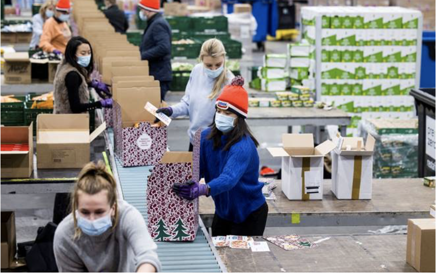 Voor elfde jaar op rij organiseert Unilever met partners kerstpakkettenactie voor voedselbank