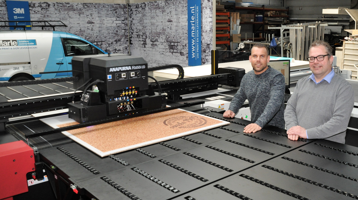 Eerste nieuwe Anapurna inkjet printer Agfa in Europa voor Marle