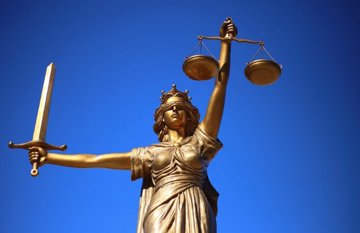 blended.law harkt 150.000 euro binnen